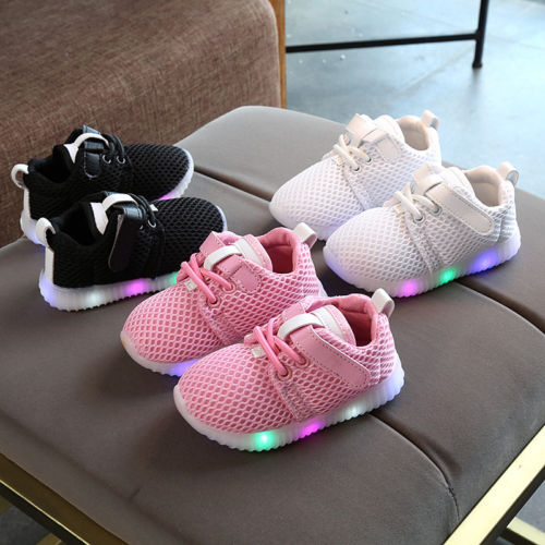 Baby Boys Girls LED Shoes Kids Light Up Luminous Trainers Casual Sport Sneakers